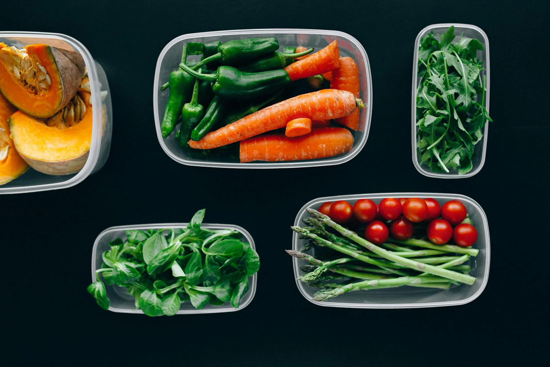 Koje su najbolje prakse za čuvanje peciva u jednokratnoj plastičnoj kutiji za slastičarstvo kako biste spriječili da se nakvase ili oštete?