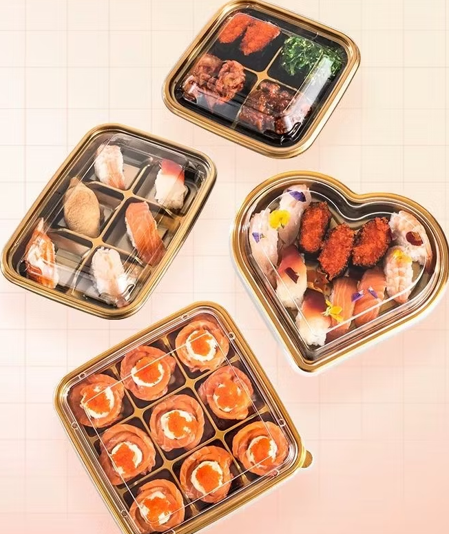 Koje značajke dizajna Nine Grid PET blister kutije za pakiranje pomažu u sprječavanju pomicanja ili sudaranja predmeta unutar odjeljaka?